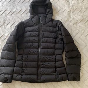 Woman’s Black North Face Jacket